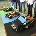 Team building voitures miniatures